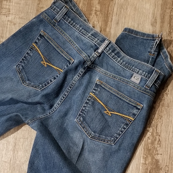 Cruel Girl Jean's - Picture 6 of 6